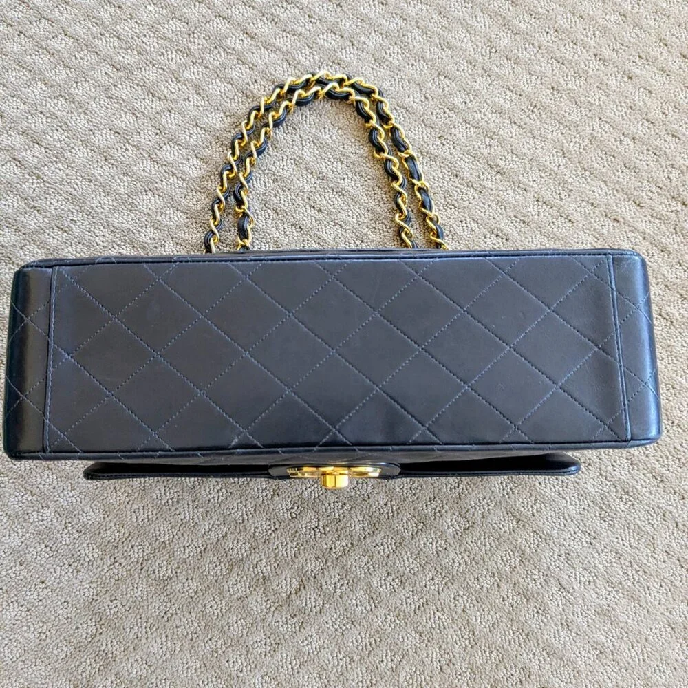 Chanel Vintage Maxi Jumbo Classic Flap Bag Lambskin Leather - Picture 5 of 7